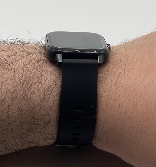 H20 Smartwatch Made In Dubai